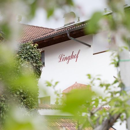 Linghof Bed & Breakfast Tirolo Exterior photo