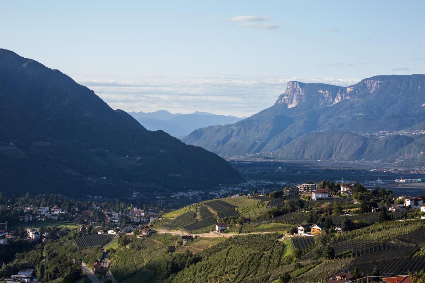 Linghof Bed & Breakfast Tirolo Exterior photo